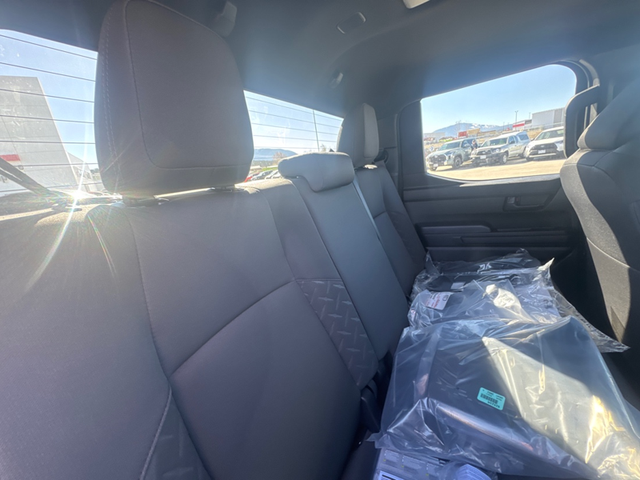 2026 Toyota Tacoma SR5 PLUS - Photo 12