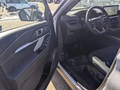 2026 Ford Explorer Tremor 4WD - Photo 9