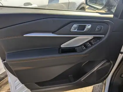 2026 Ford Explorer Tremor 4WD - Photo 10