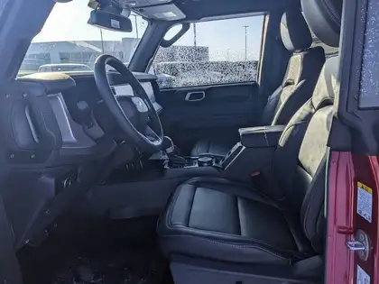 2026 Ford Bronco Outer Banks 4 Door 4x4 - Photo 11