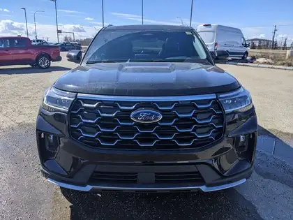 2026 Ford Explorer Platinum 4WD - Photo 2