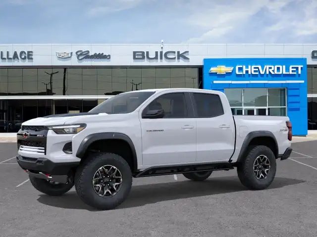 2026 Chevrolet Colorado ZR2 - Photo 4