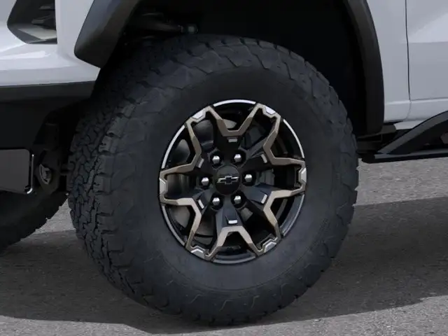 2026 Chevrolet Colorado ZR2 - Photo 12