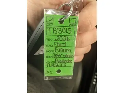 2026 Ford Bronco Outer Banks 4 Door 4x4 - Photo 17