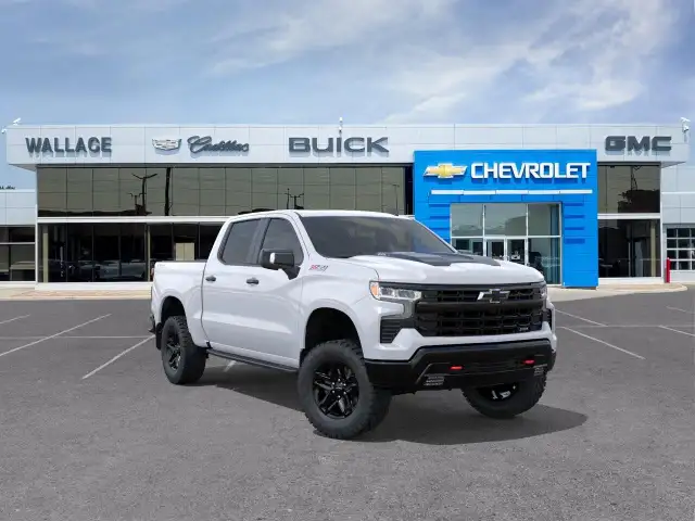 2026 Chevrolet Silverado 1500 LT Trail Boss - Photo 2