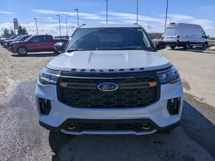 2026 Ford Explorer Tremor 4WD - Photo 2