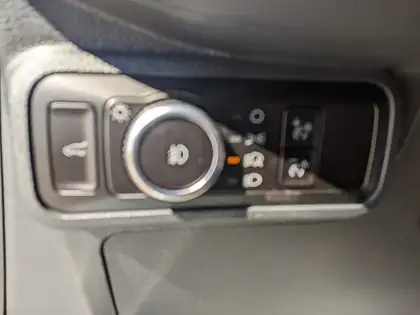 2026 Ford Explorer ST-Line 4WD - Photo 12