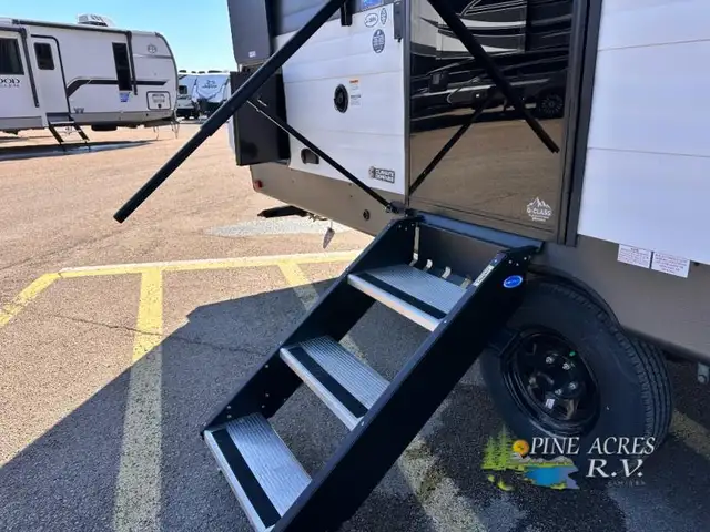 2025 Cruiser Avenir A-25RK Rear Kitchen Couples - Photo 15