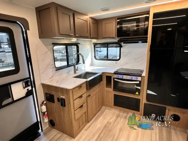2025 Cruiser Avenir A-25RK Rear Kitchen Couples - Photo 19