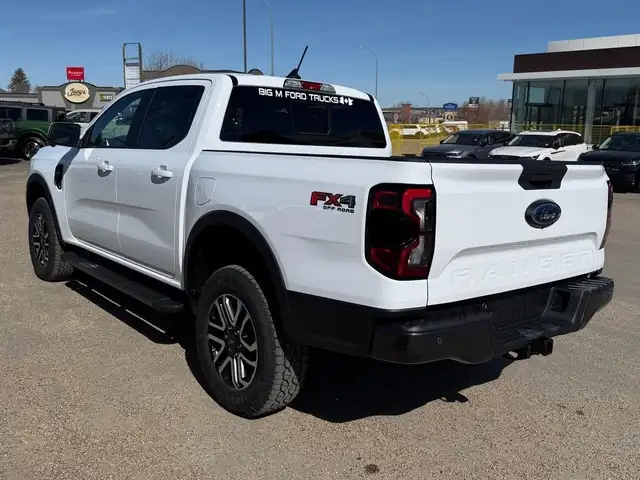 2026 Ford Ranger Lariat - Photo 3