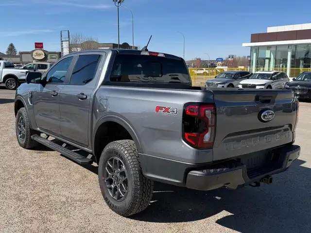 2026 Ford Ranger XLT - Photo 3