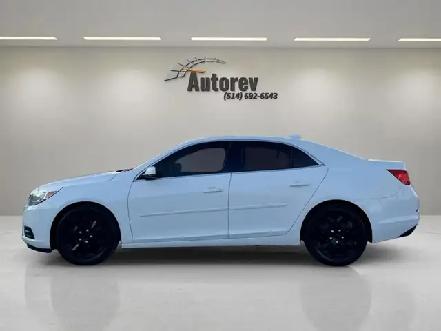 2015 Chevrolet Malibu LT - Photo 2