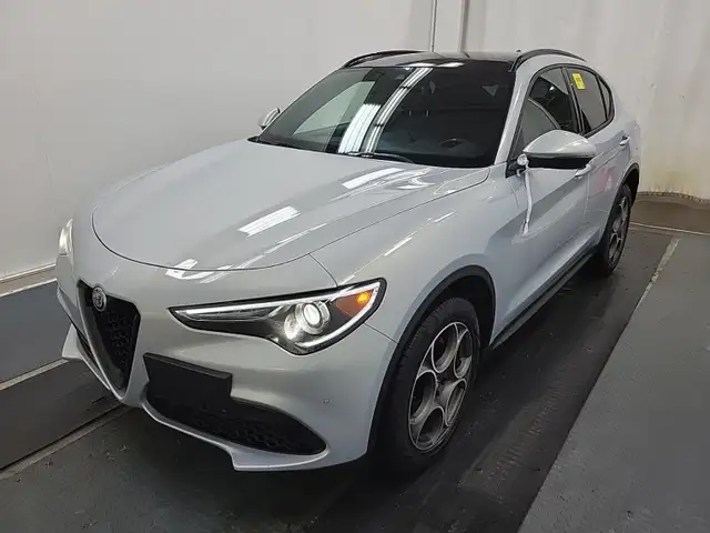 2022 Alfa Romeo Stelvio SPRINT AWD - Navigation System - 81,000K - Photo 3