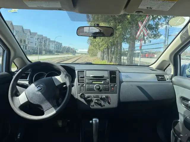 2011 NISSAN VERSA S AUTOMATIC A/C LOCAL BC NO ACCIDENTS AND ONLY - Photo 7