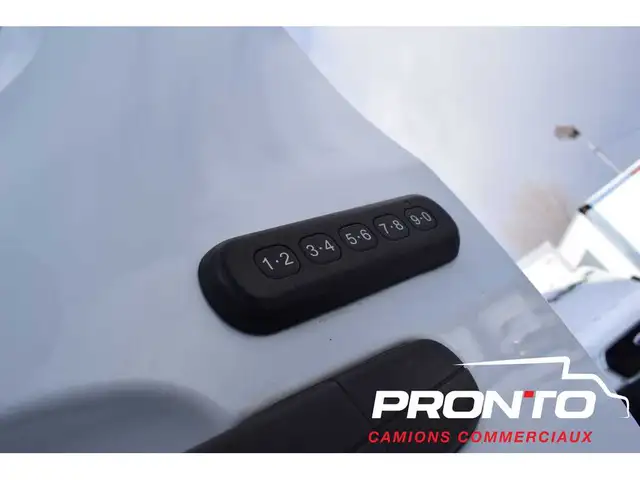 2020 Ford Transit Cargo Van FULL RACK  T-150 130WB  Cruise & - Photo 22