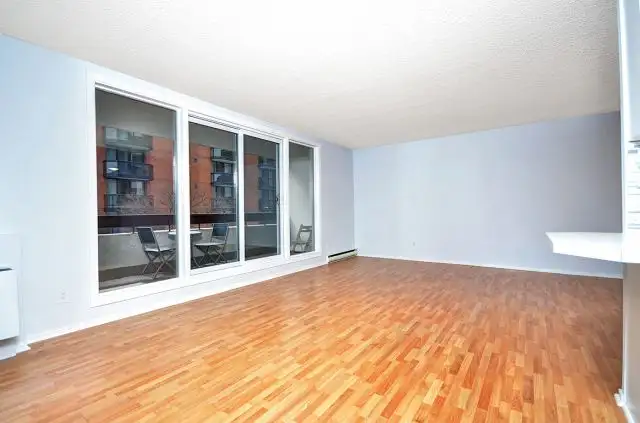 Unit 402-141 Somerset West - Available from June 1st 2026  - Two - Photo 3