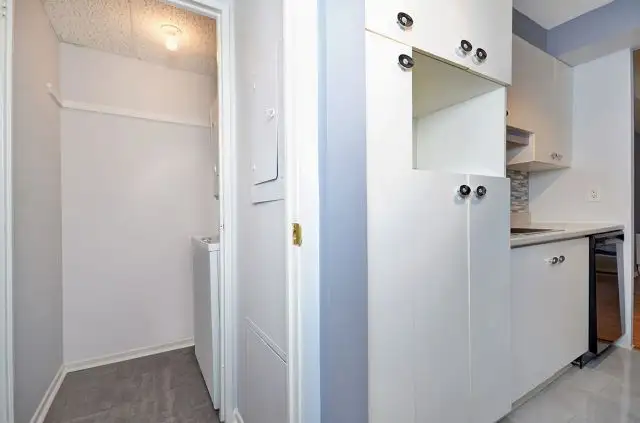 Unit 402-141 Somerset West - Available from June 1st 2026  - Two - Photo 18