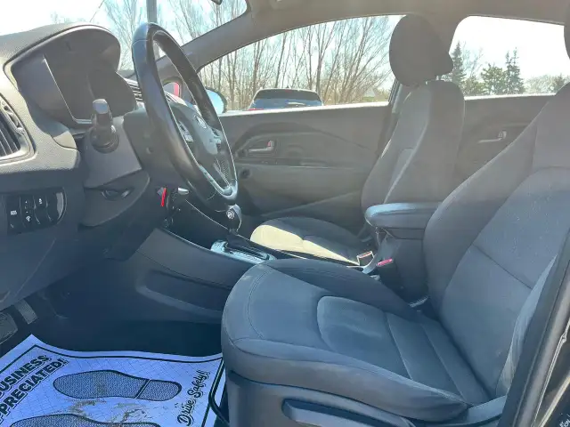 2014 Kia Rio EX - Photo 10