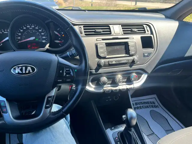 2014 Kia Rio EX - Photo 12