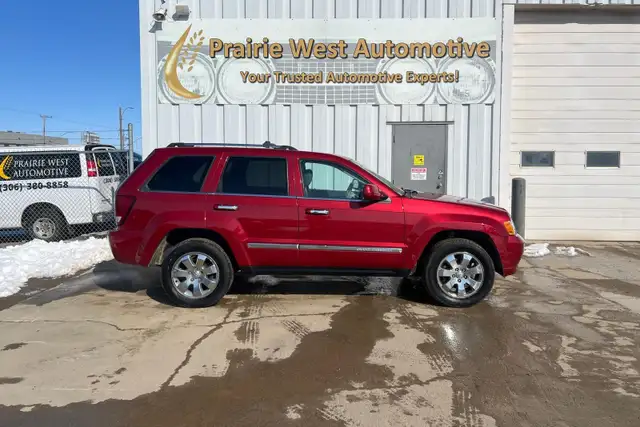 2010 Jeep Grand Cherokee Limited 4WD - Photo 4