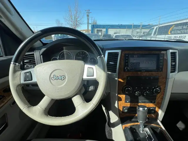 2010 Jeep Grand Cherokee Limited 4WD - Photo 10