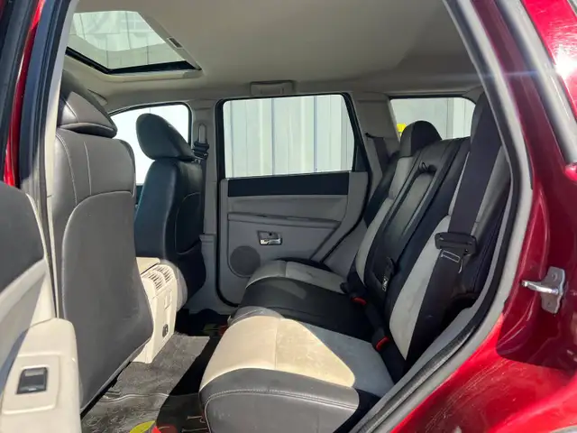 2010 Jeep Grand Cherokee Limited 4WD - Photo 14