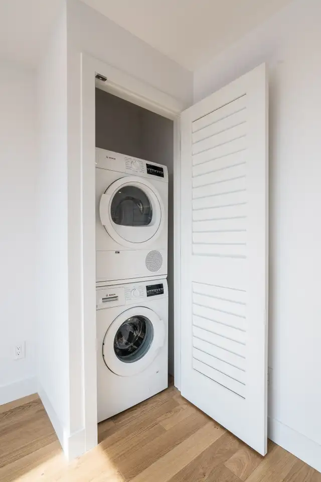 Renovated Studio,in Casa Loma - ID 1427 - Photo 8