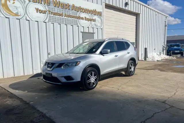 2015 Nissan Rogue S AWD - No Accident - Photo 9