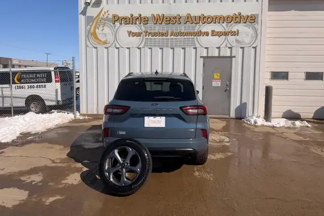 2023 Ford Escape ST Line AWD - No Accident - Photo 7