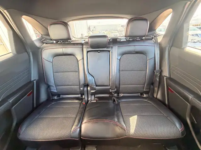 2023 Ford Escape ST Line AWD - No Accident - Photo 19