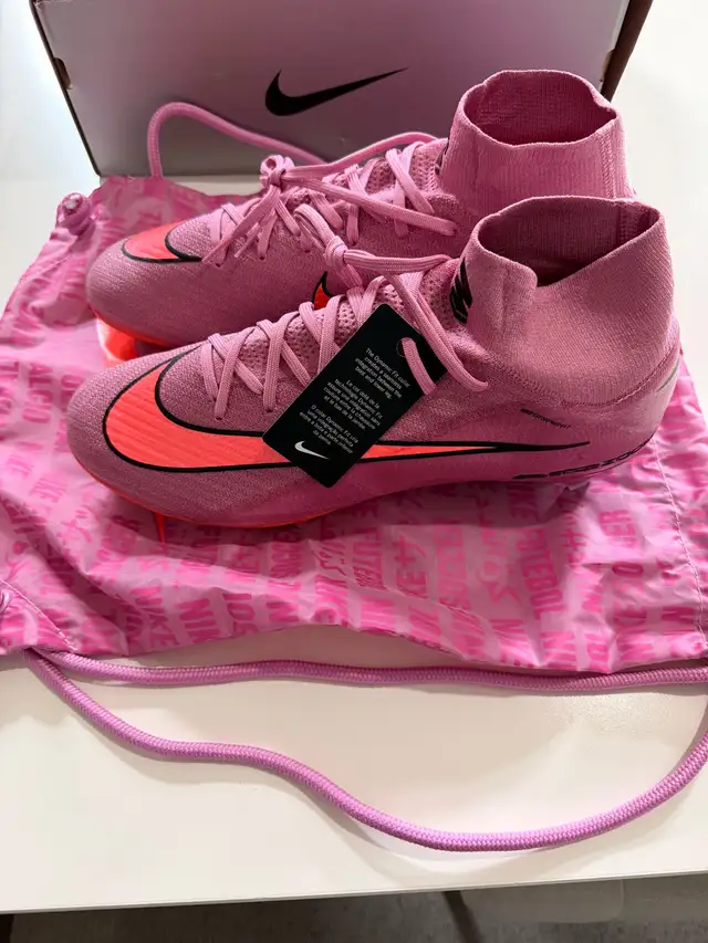 Nike Elite Soccer Cleats Size 10.5