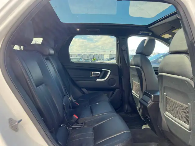 2016 Land Rover Discovery Sport HSE 4WD - Photo 18