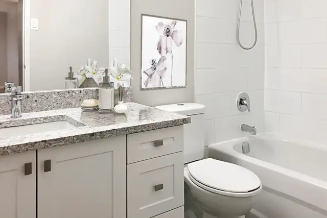 Rare 2 bdrm apartment for rent in Cambridge! Call Now! - Photo 9