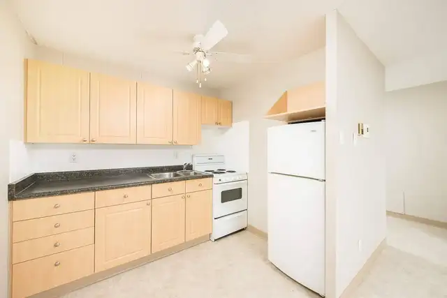 Victoria Gardens - 2 Bedroom Apartment for Rent - Photo 12