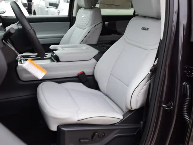 2026 Ford Expedition Platinum Max - Photo 15