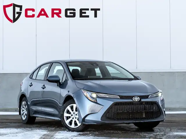 2021 Toyota Corolla LE - Clean CARFAX | Carplay | Radar Cruise