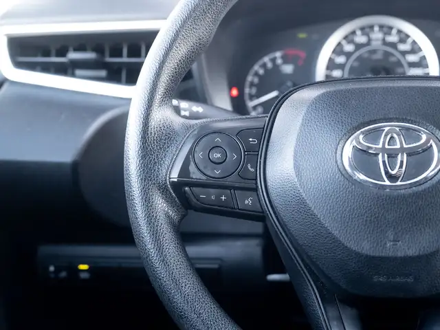 2021 Toyota Corolla LE - Clean CARFAX | Carplay | Radar Cruise - Photo 13
