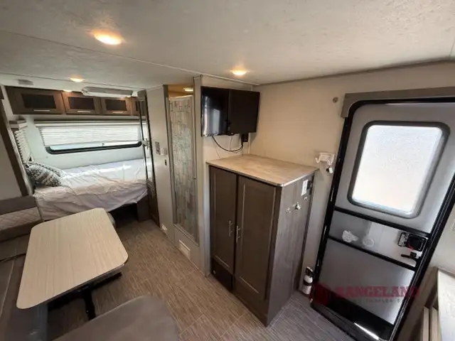 2019 Forest River RV No Boundaries NB16.7 - Photo 8