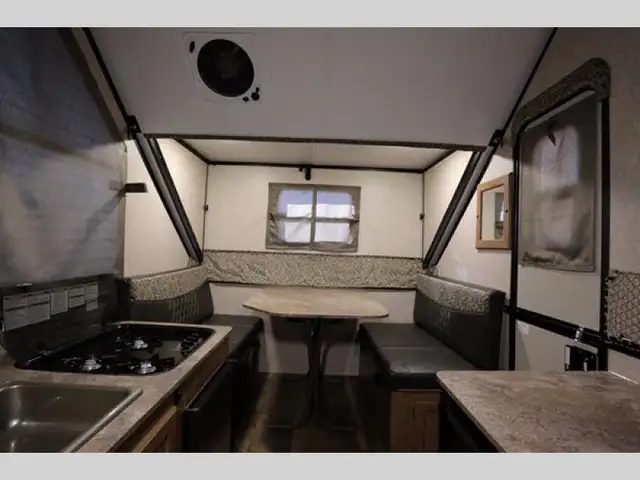 2017 Forest River RV Rockwood Hard Side Series A122BH