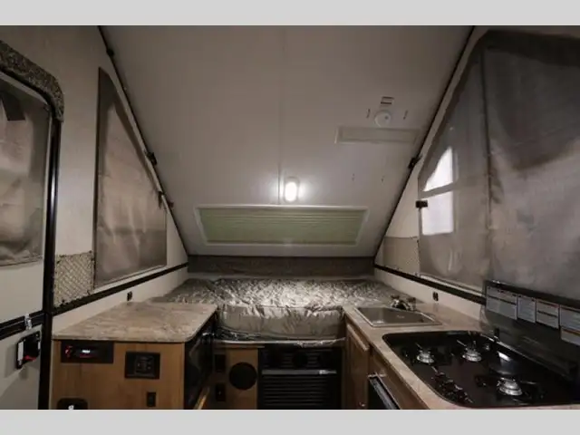 2017 Forest River RV Rockwood Hard Side Series A122BH - Photo 3