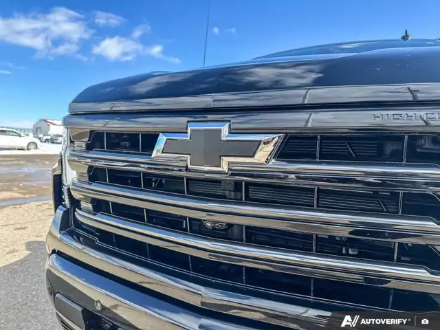 2025 Chevrolet Silverado 1500 High Country - Photo 14