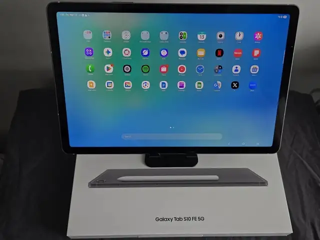 Samsung Galaxy Tab S10 FE 5G 10.9' Wifi   5G cellular- 128GB