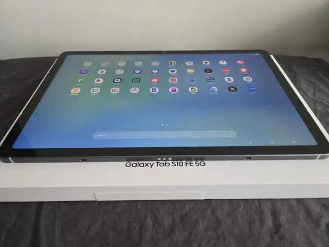 Samsung Galaxy Tab S10 FE 5G 10.9' Wifi   5G cellular- 128GB - Photo 4
