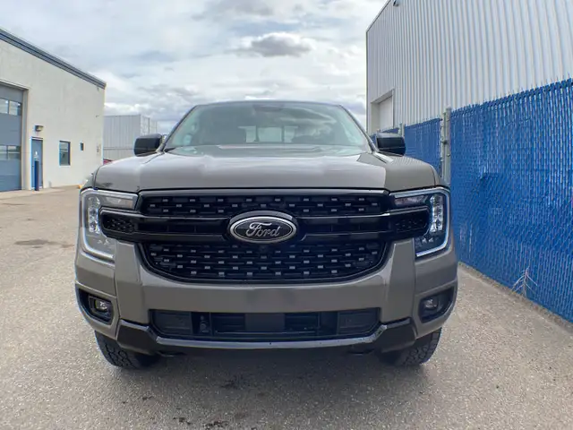 2026 Ford Ranger XLT FX4 301A - Photo 8