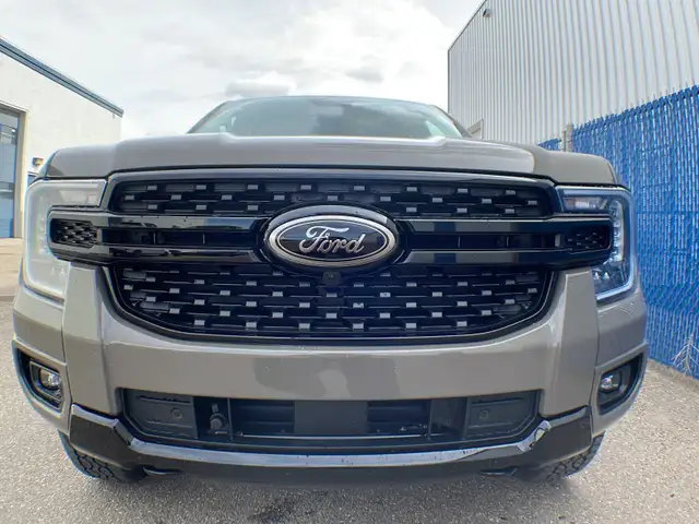 2026 Ford Ranger XLT FX4 301A - Photo 14