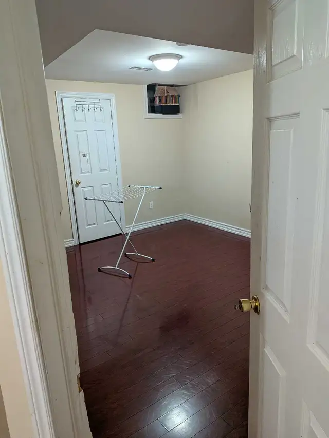 2 bedroom for rent with separate entrance - Photo 5