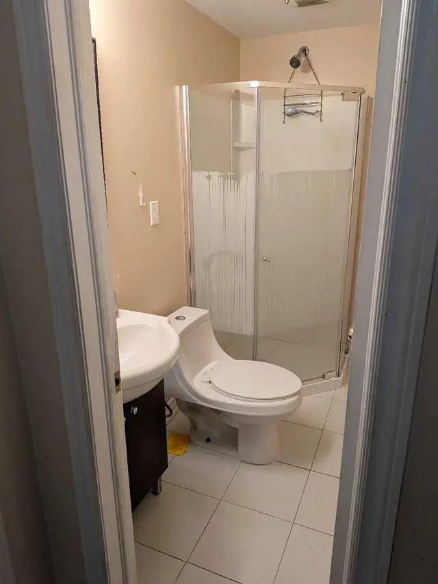 2 bedroom for rent with separate entrance - Photo 8