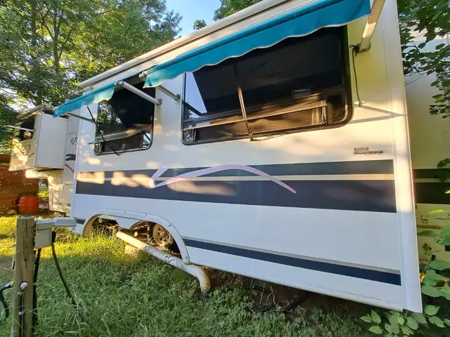 FifthWheel de 35 pi (toute offre sera étudiée) - Photo 7