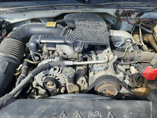 2005 GMC 3500 - Photo 11