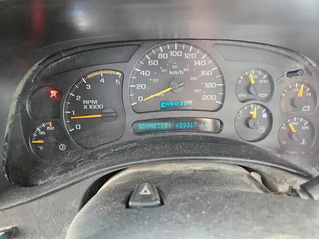 2005 GMC 3500 - Photo 18